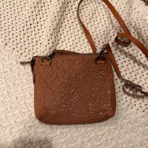 WILLI EST.1981 LEATHER CROSSBODY Bag TAN